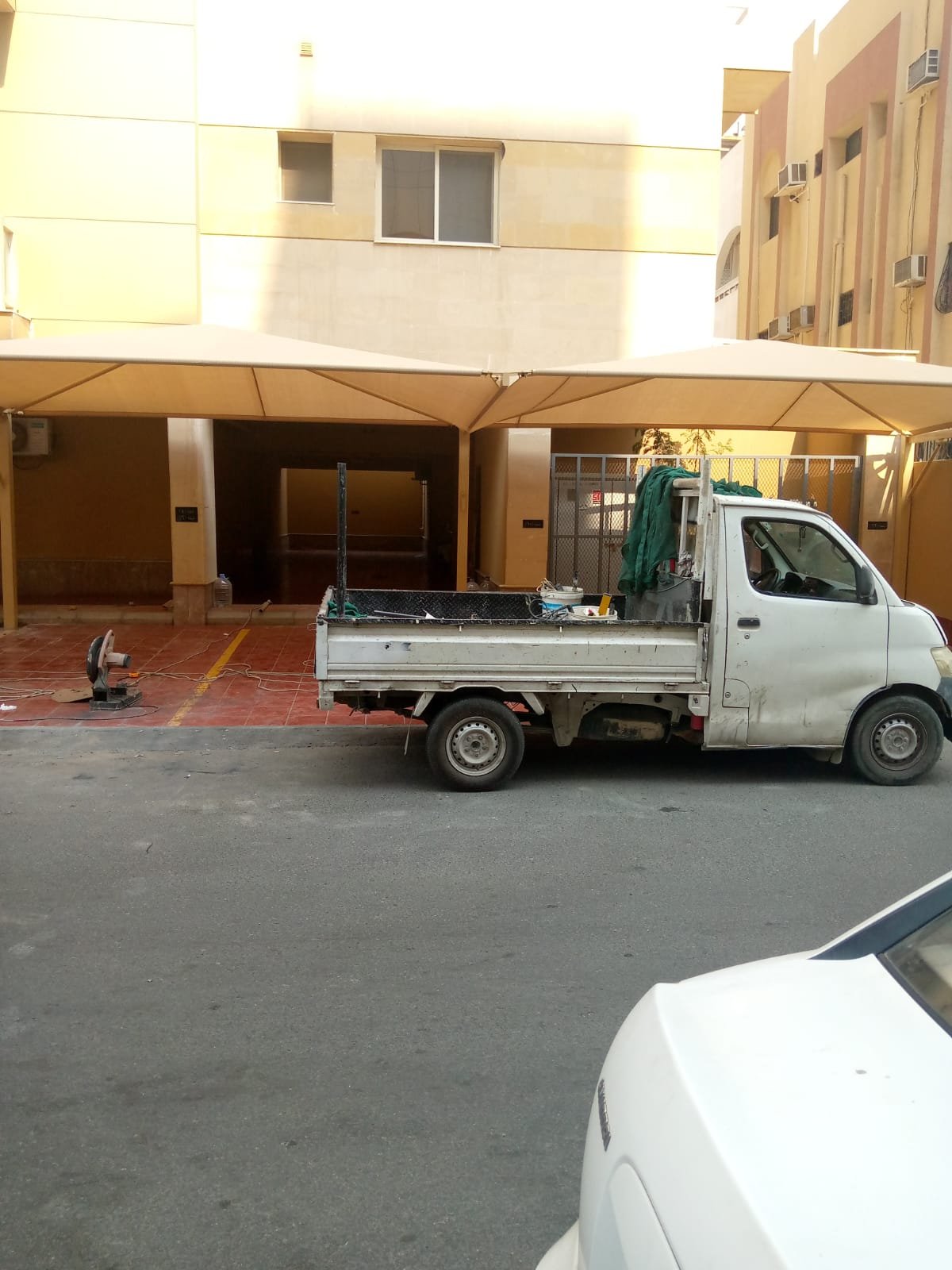 تركيب مظلات سيارات جدة