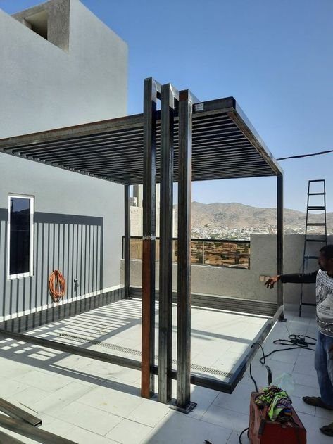 مظلات حدائق جده
