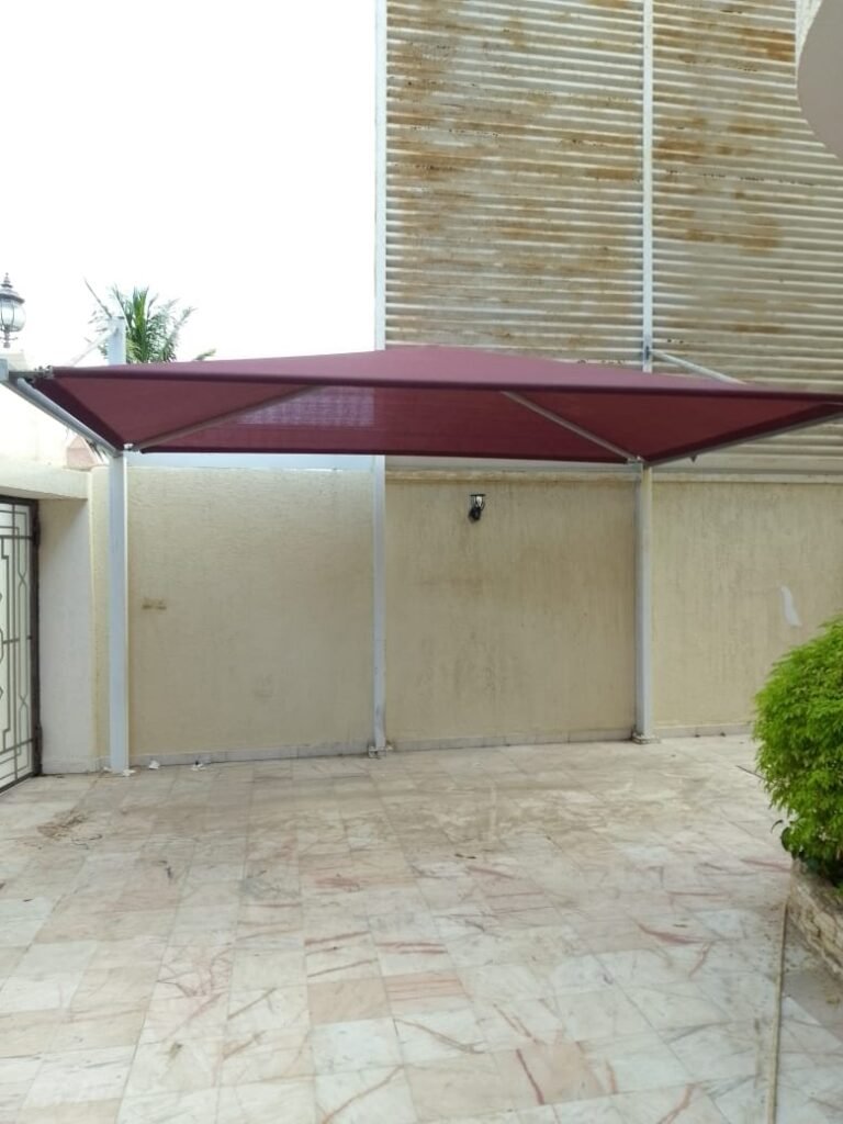 مظلات سيارات