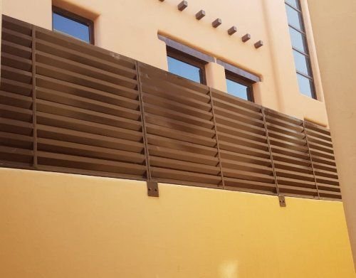 أفضل حداد سواتر خشبية في جدة بأعلى جودة